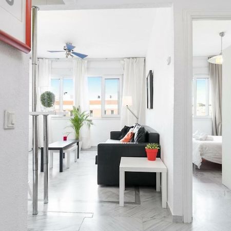 Lovely Suite With River Views And Parking Málaga Exteriör bild