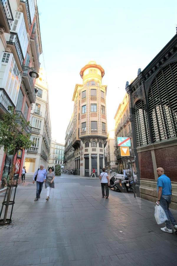 Lovely Suite With River Views And Parking Málaga Exteriör bild
